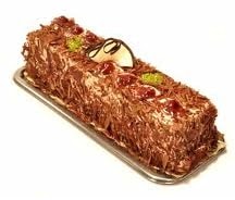 Dengeli Tat Profili 4-6 Kişilik Çikolatalı Muzlu Baton Yaş Pasta